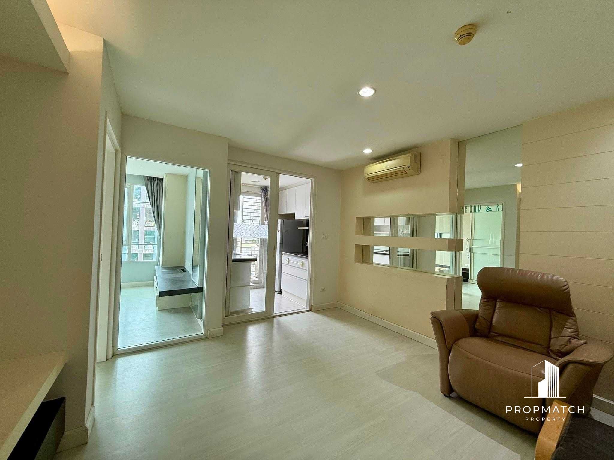 The Bangkok Sathorn - Taksin