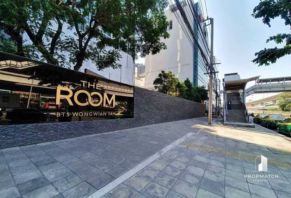 The Room BTS Wongwian Yai