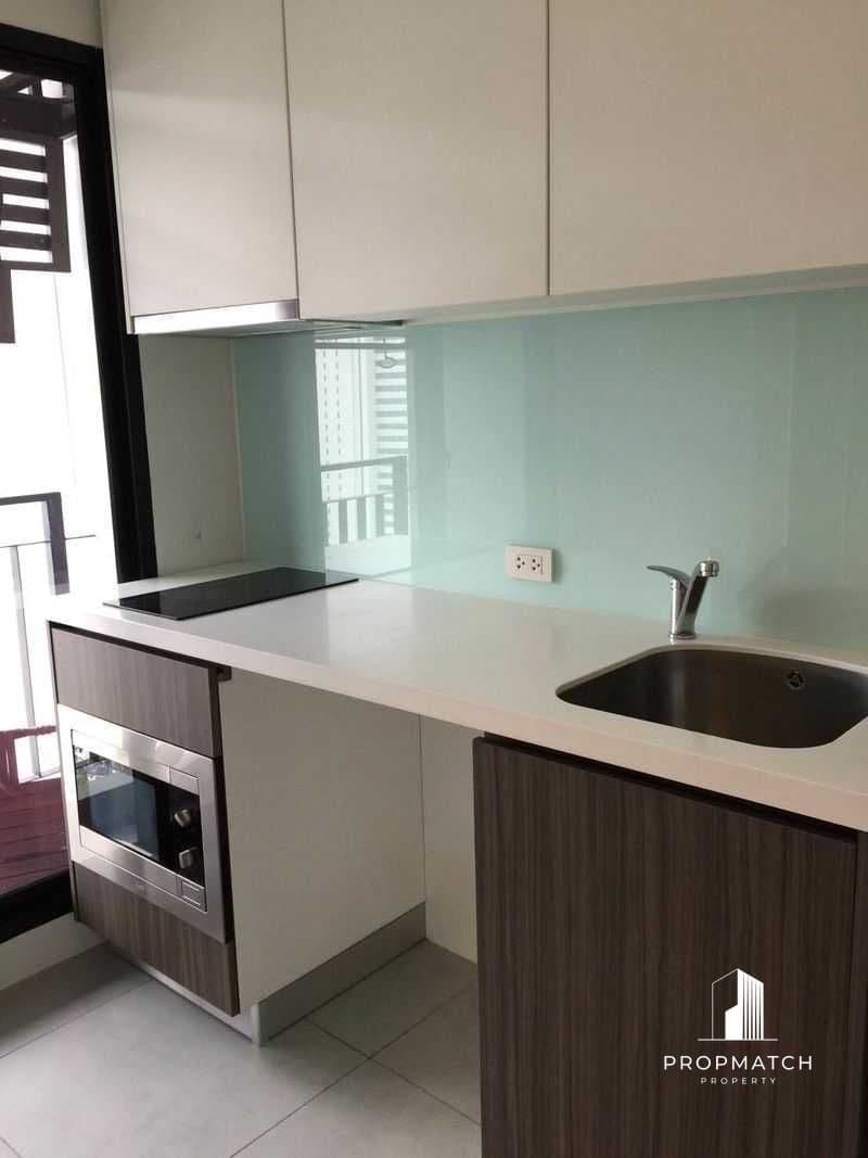 Urbano Absolute Sathon-Taksin