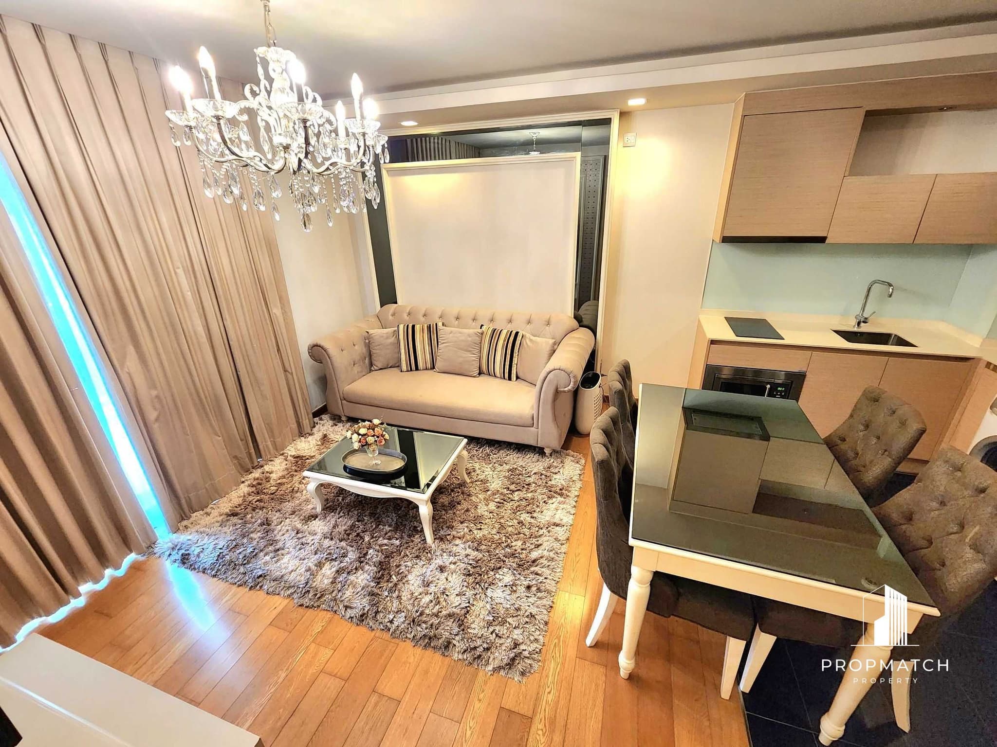 Via Botani Sukhumvit 47
