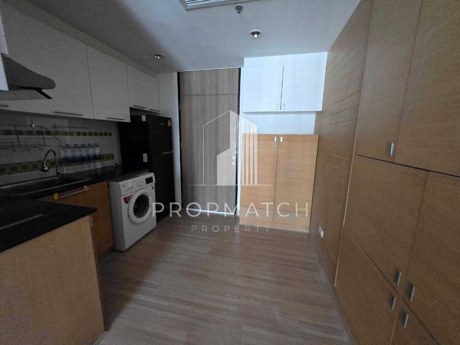 Noble Remix Thonglor