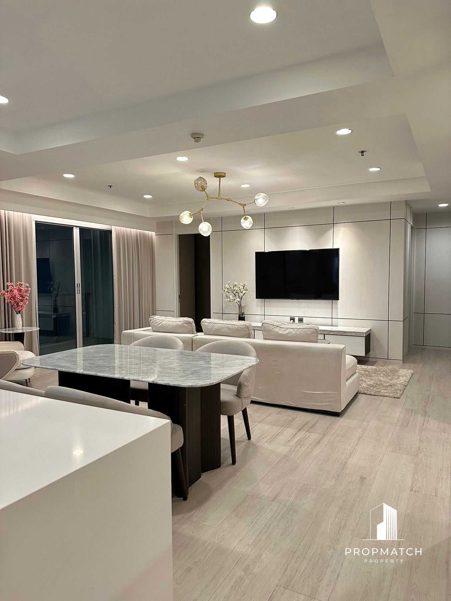 Nusasiri Grand Sukhumvit 42-Ekkamai