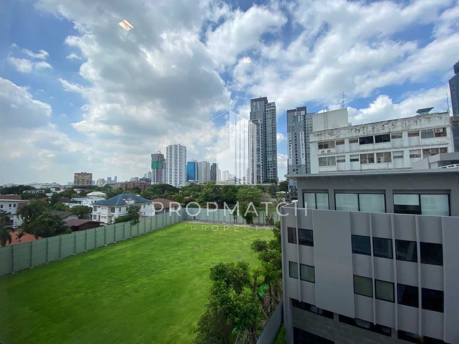 HQ Thonglor