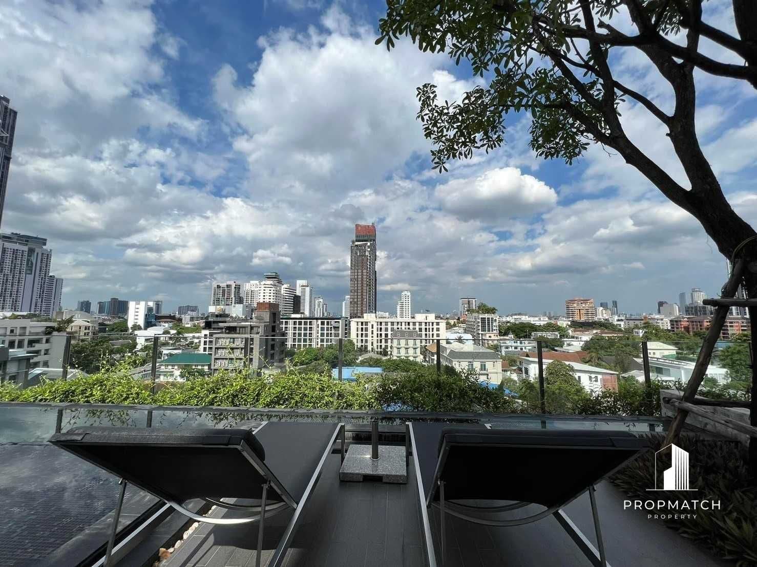 HQ Thonglor