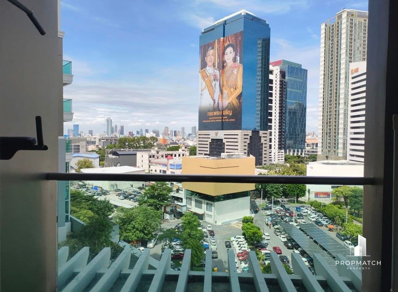Belle Grand Rama 9
