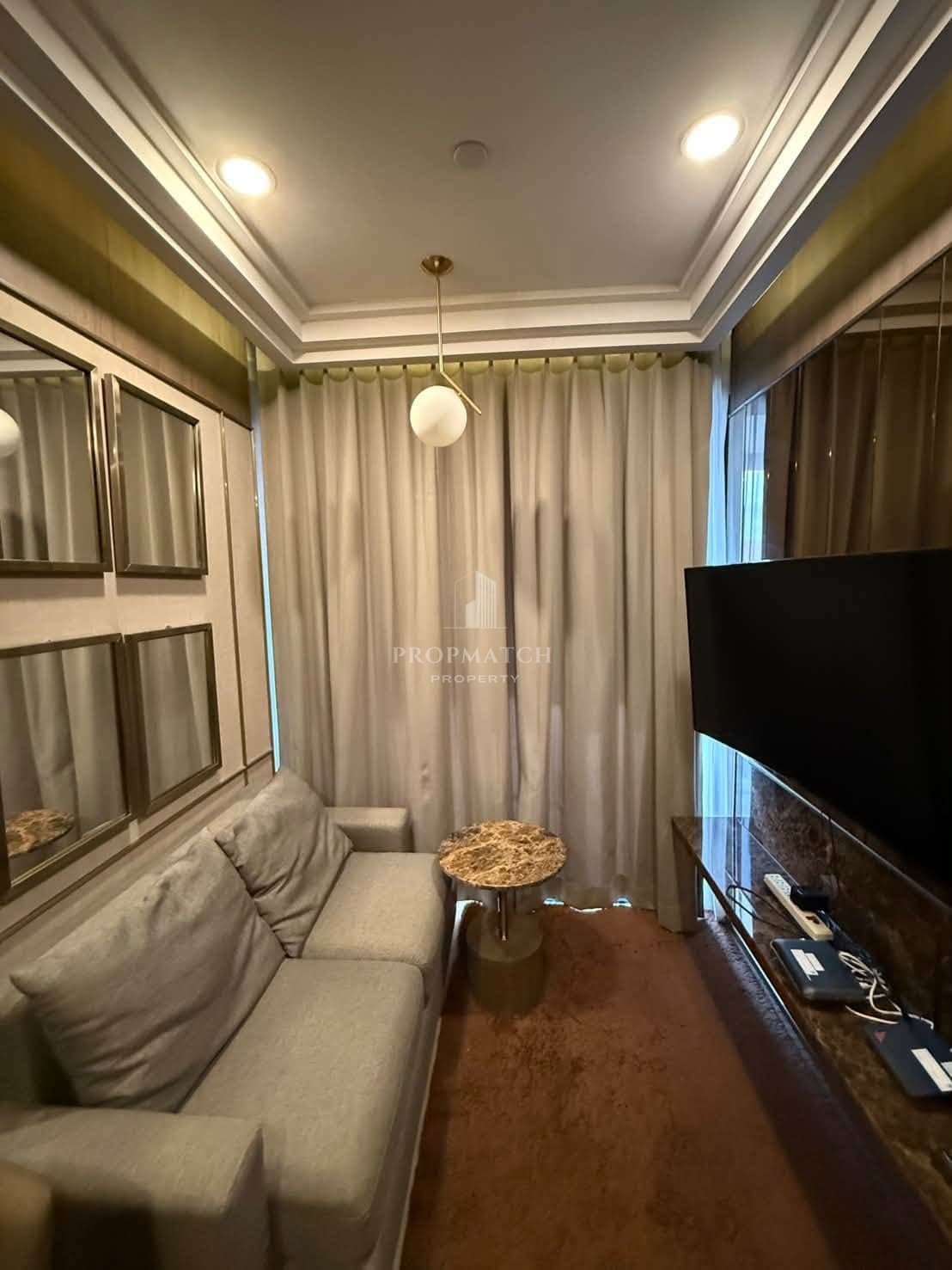 ASHTON Chula-Silom