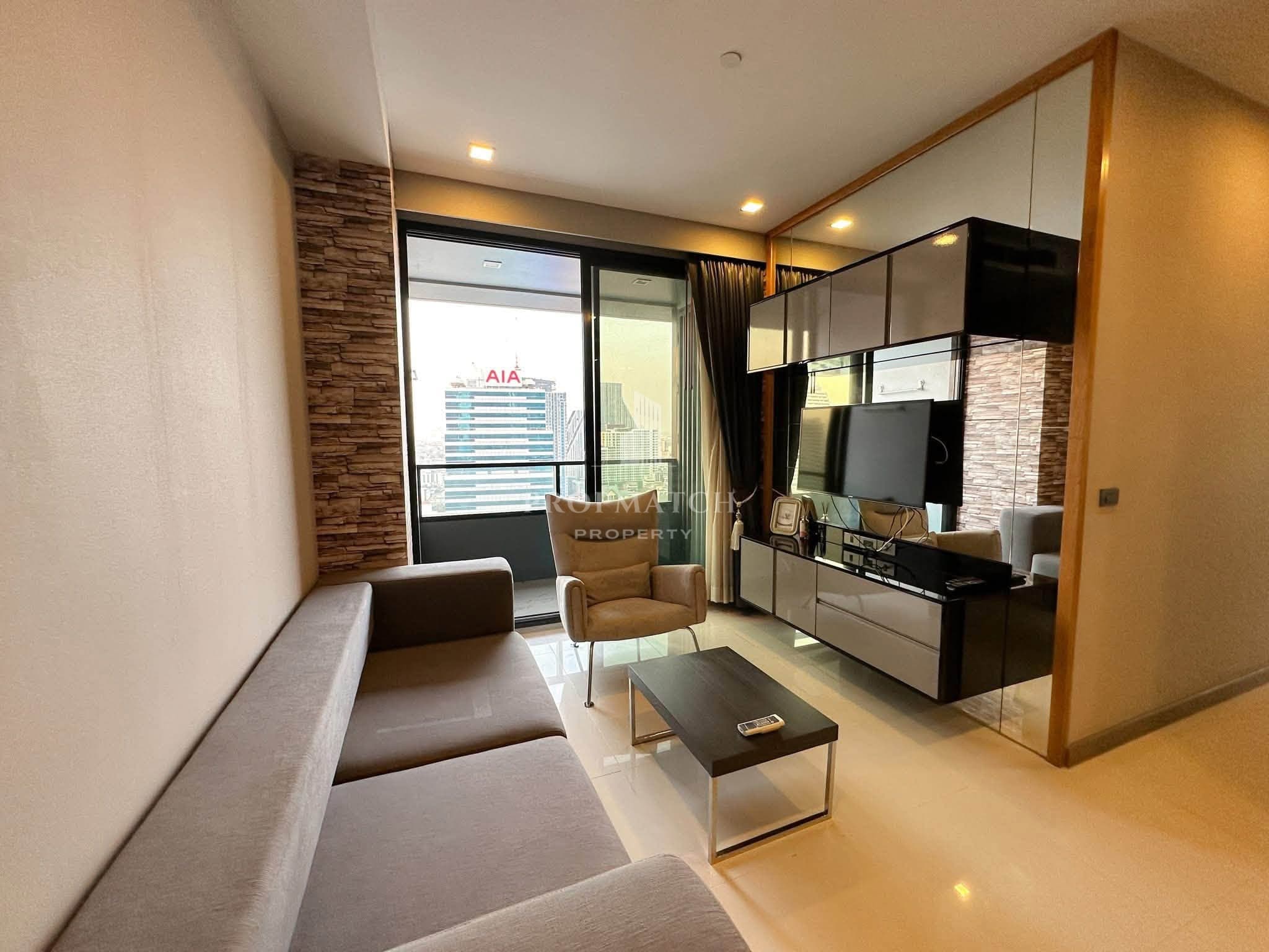 M Silom